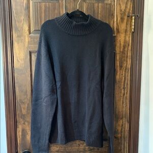 Amazon Essentials Men’s Black Turtleneck Sweater